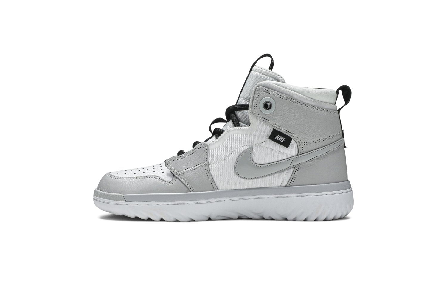 Air Jordan 1 React High &