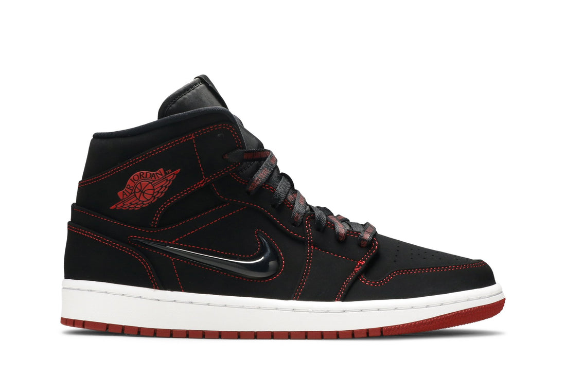 Air Jordan 1 Mid &