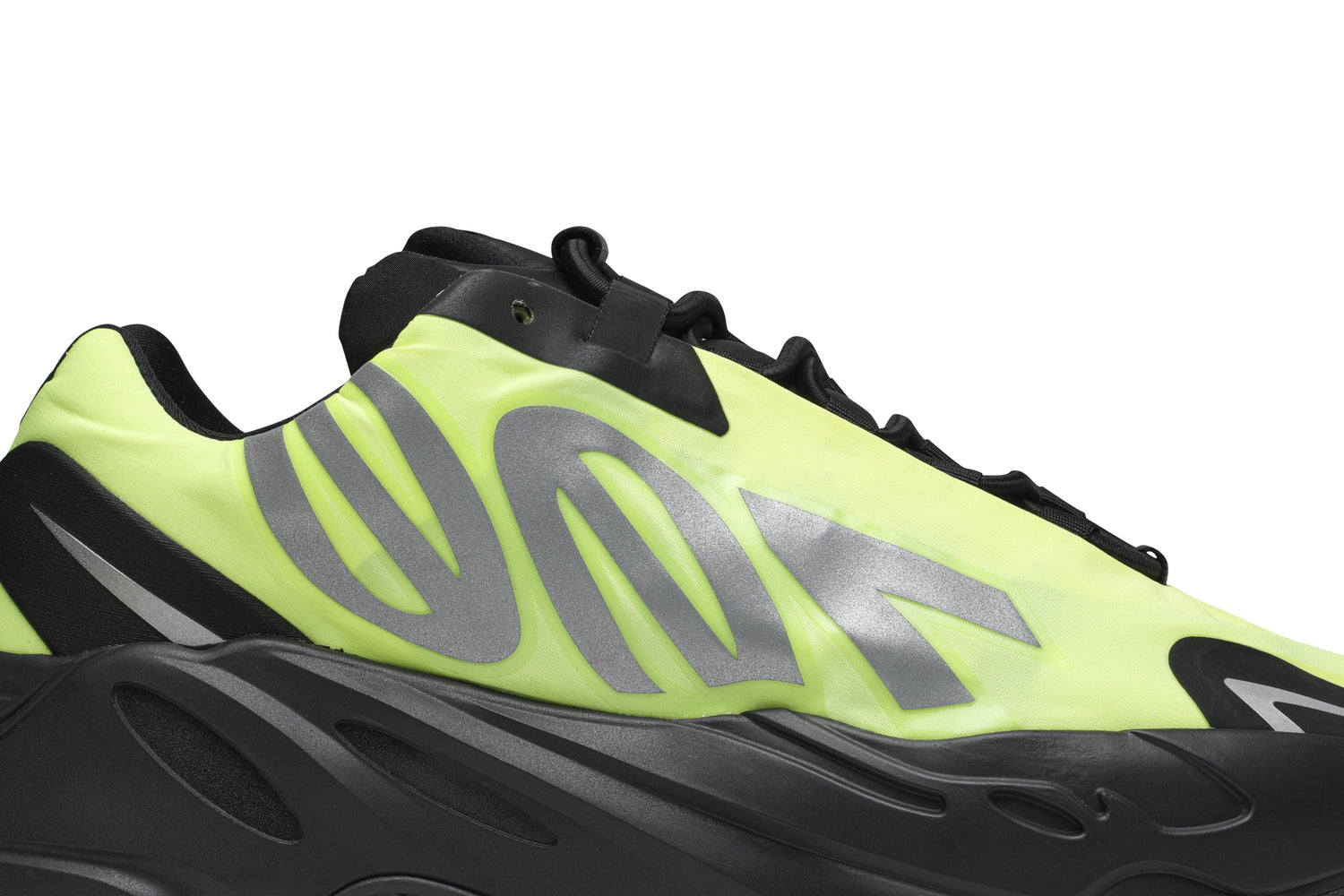 Yeezy Boost 700 MNVN &