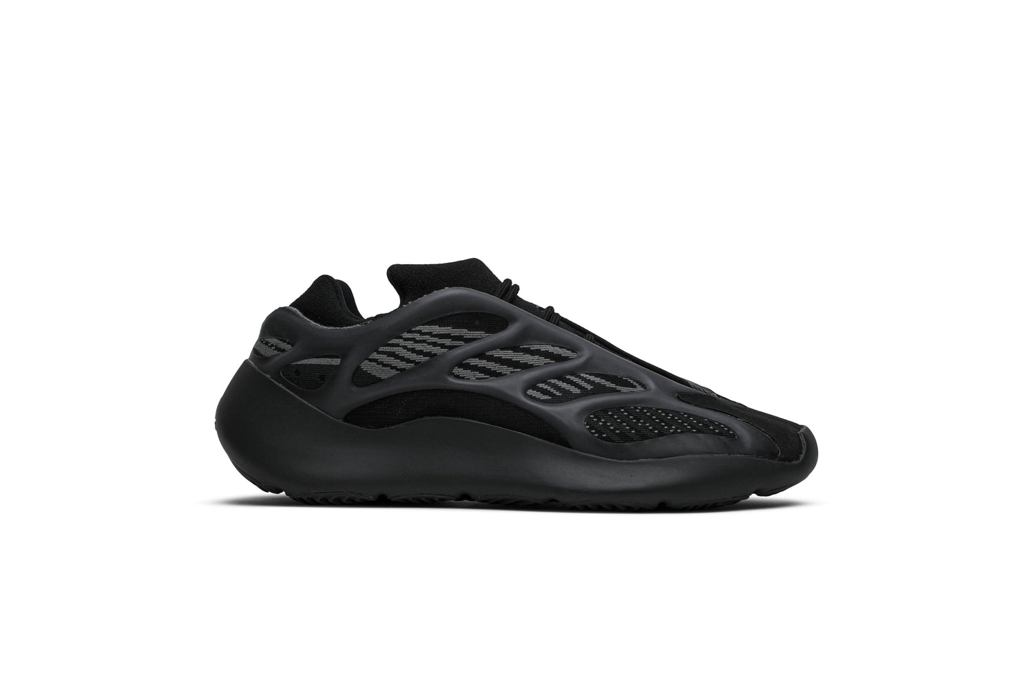 Yeezy 700 V3 &