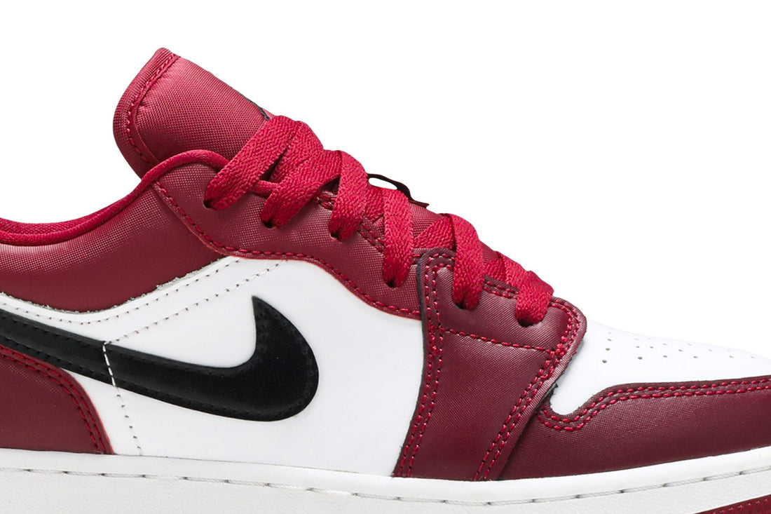 Air Jordan 1 Low GS &
