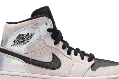 Wmns Air Jordan 1 Mid &