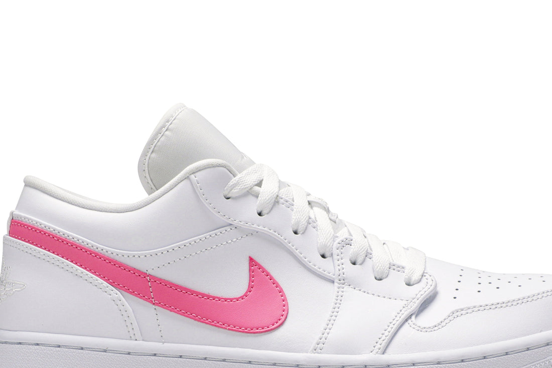 Air Jordan 1 Low &