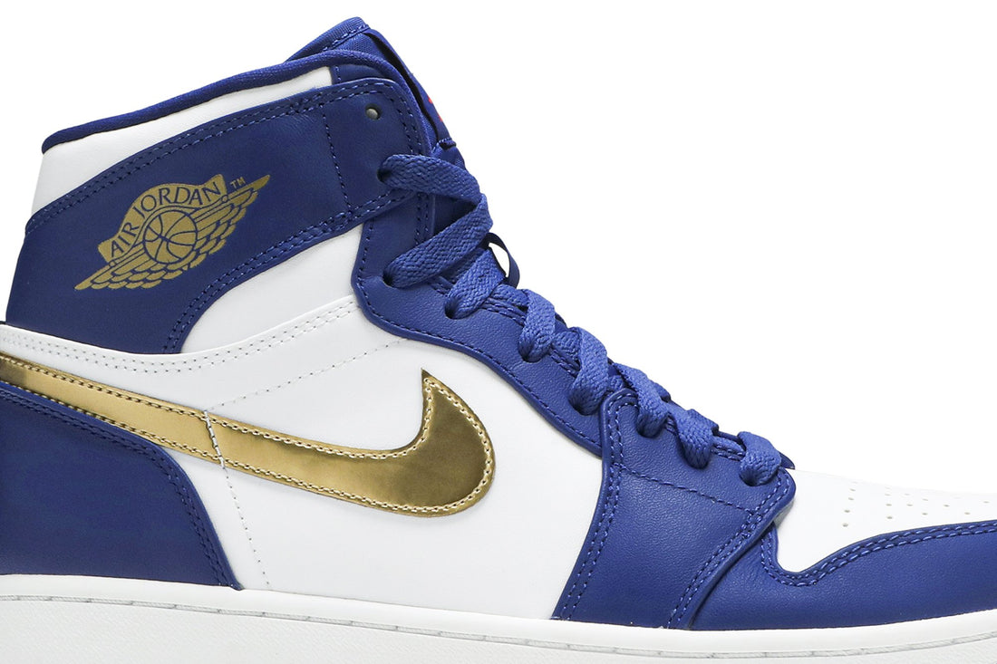 Air Jordan 1 Retro High &