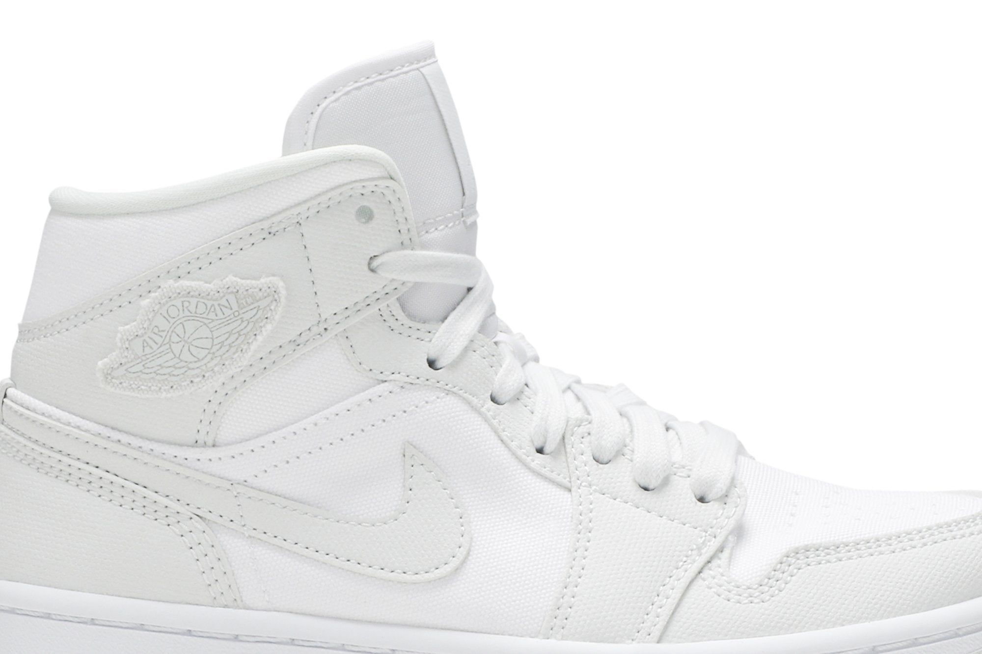 Wmns Air Jordan 1 Mid &