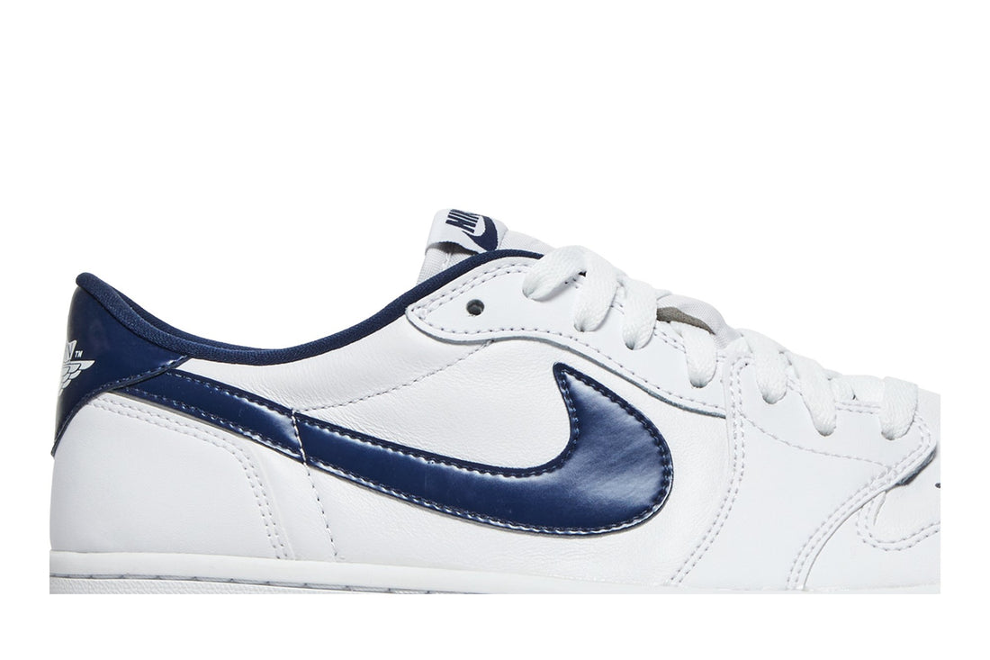 Air Jordan 1 Low Retro OG &