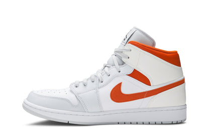 Air Jordan 1 Mid &