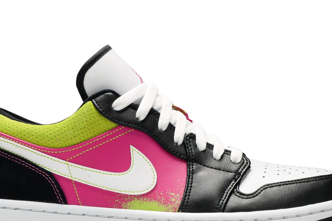 Air Jordan 1 Low &