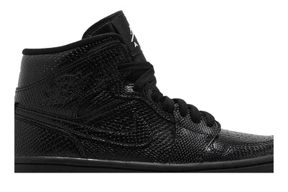 Wmns Air Jordan 1 Mid &