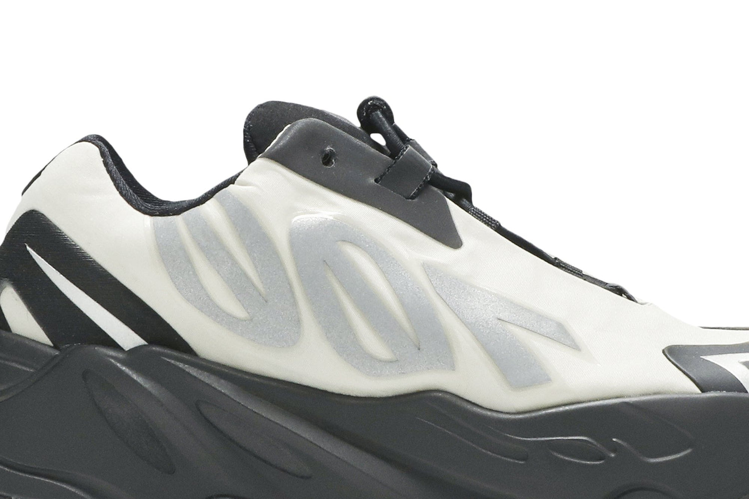 Yeezy Boost 700 MNVN Infant &