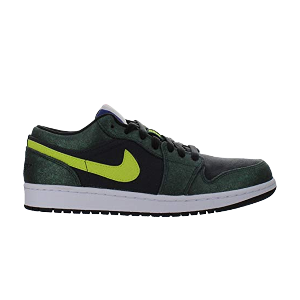 Air Jordan 1 Retro Low &