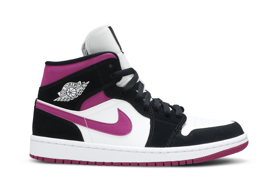 Wmns Air Jordan 1 Mid &