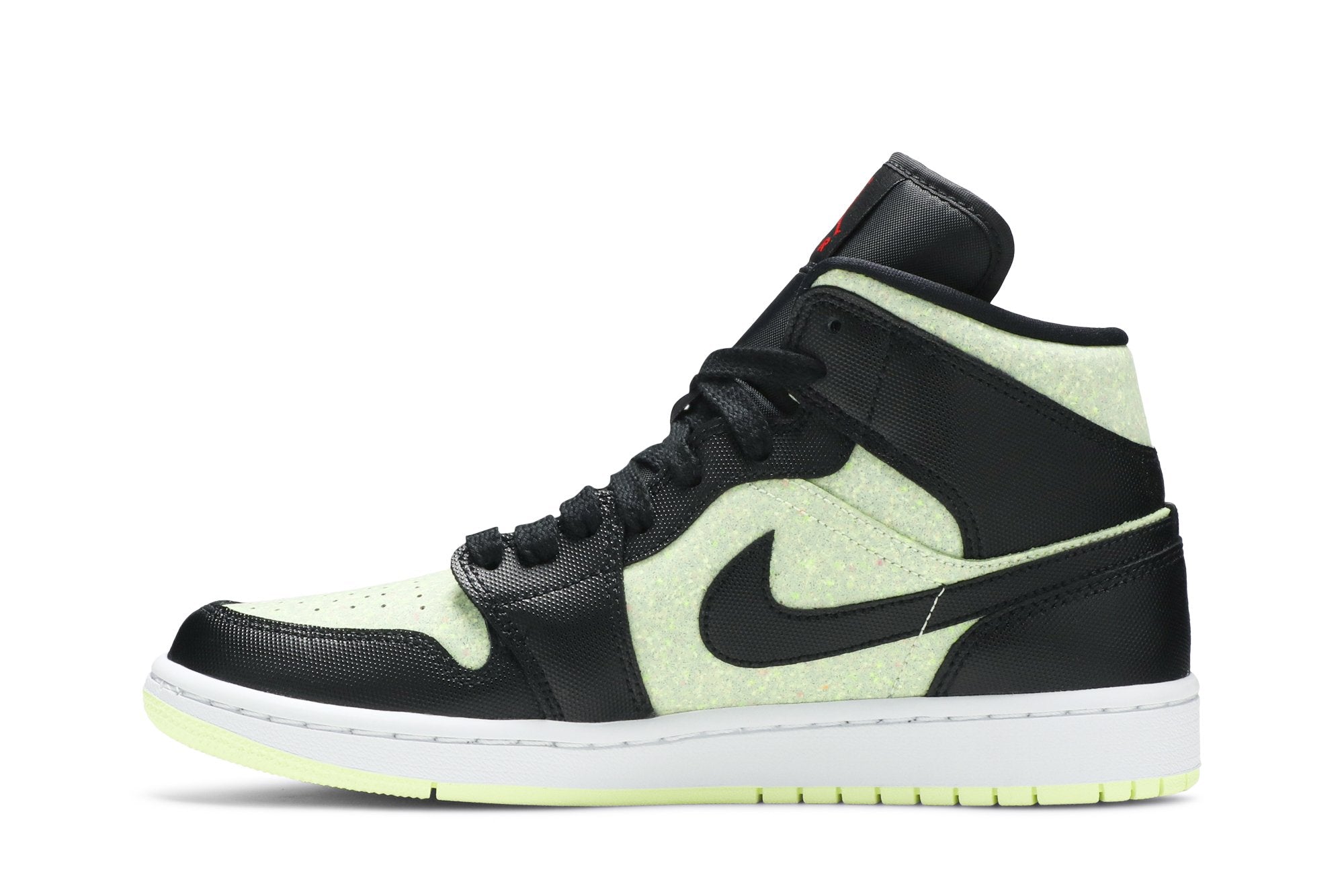 Wmns Air Jordan 1 Mid SE &
