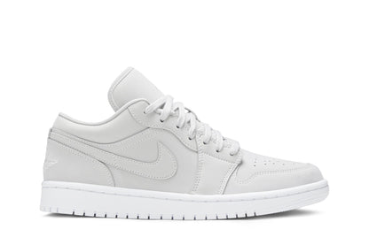 Wmns Air Jordan 1 Low &