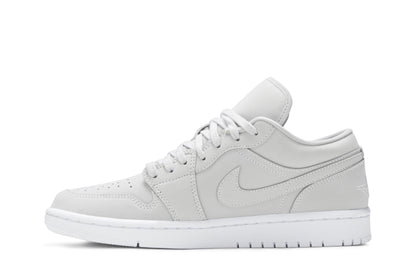 Wmns Air Jordan 1 Low &
