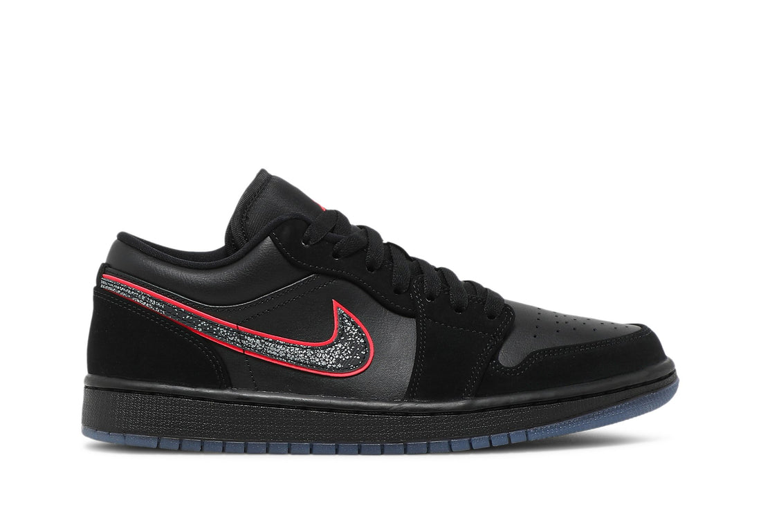 Air Jordan 1 Low &