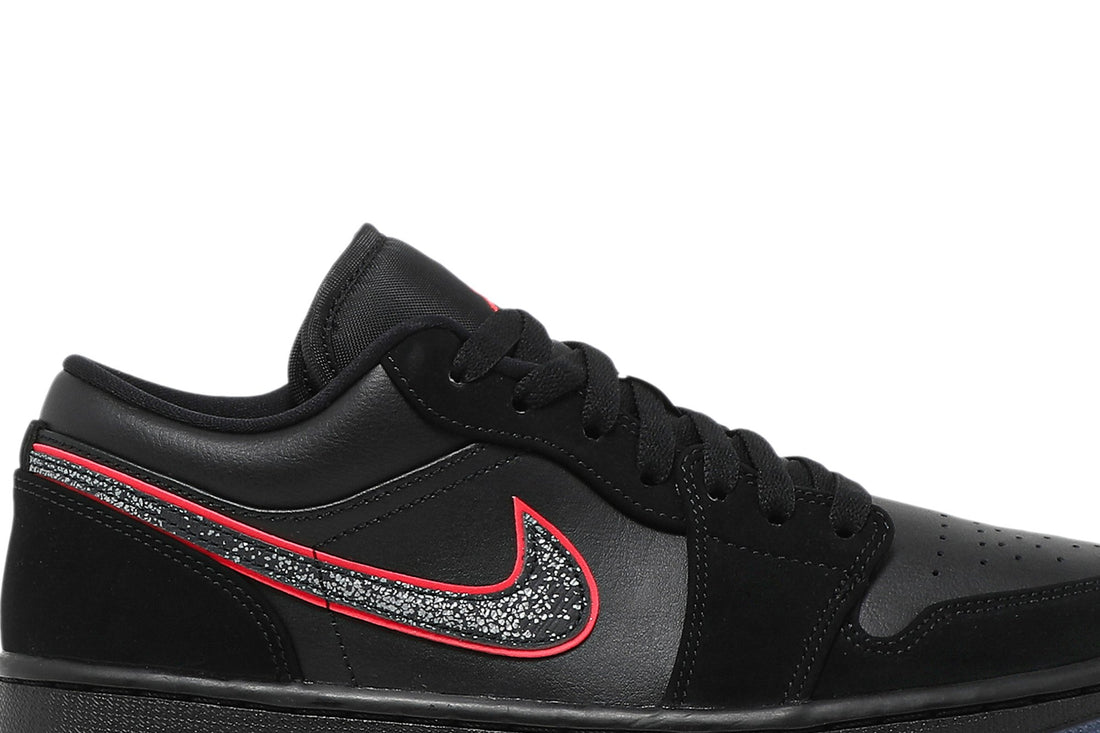 Air Jordan 1 Low &