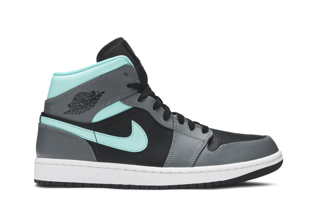 Air Jordan 1 Mid &