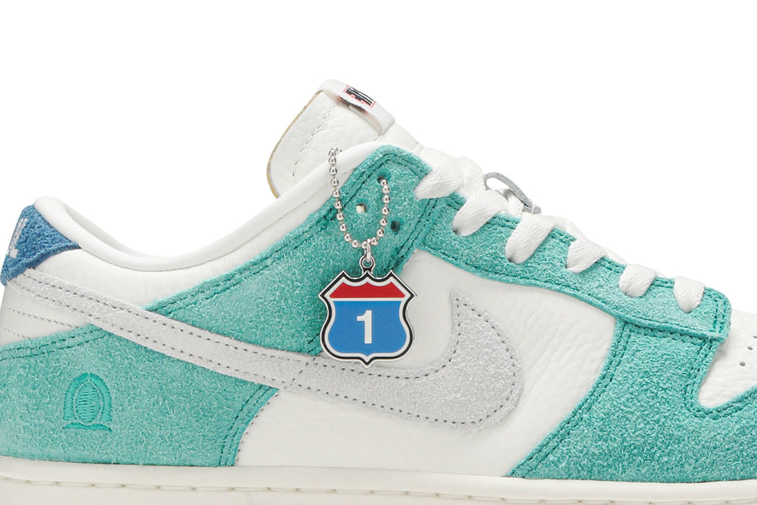 Kasina x Dunk Low &
