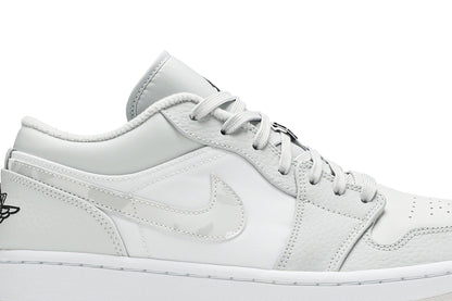 Air Jordan 1 Low &