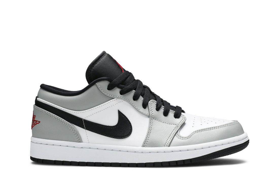 Air Jordan 1 Low &