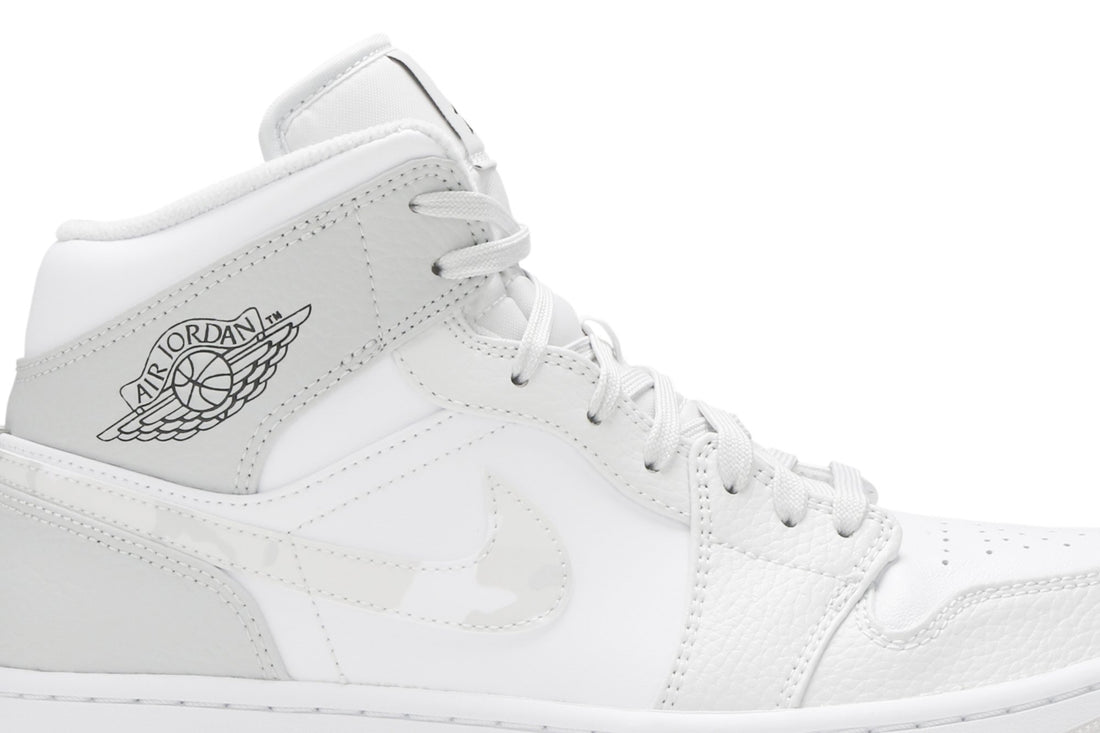 Air Jordan 1 Mid &