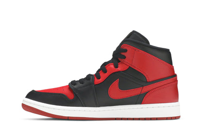 Air Jordan 1 Mid &