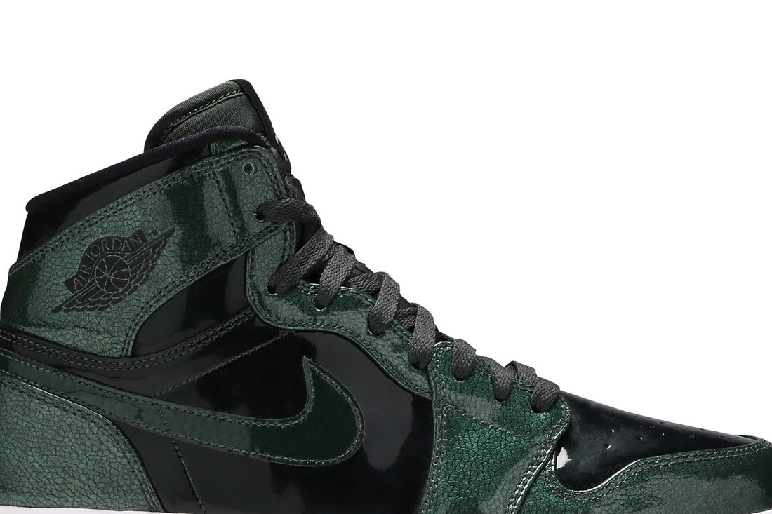 Air Jordan 1 High &