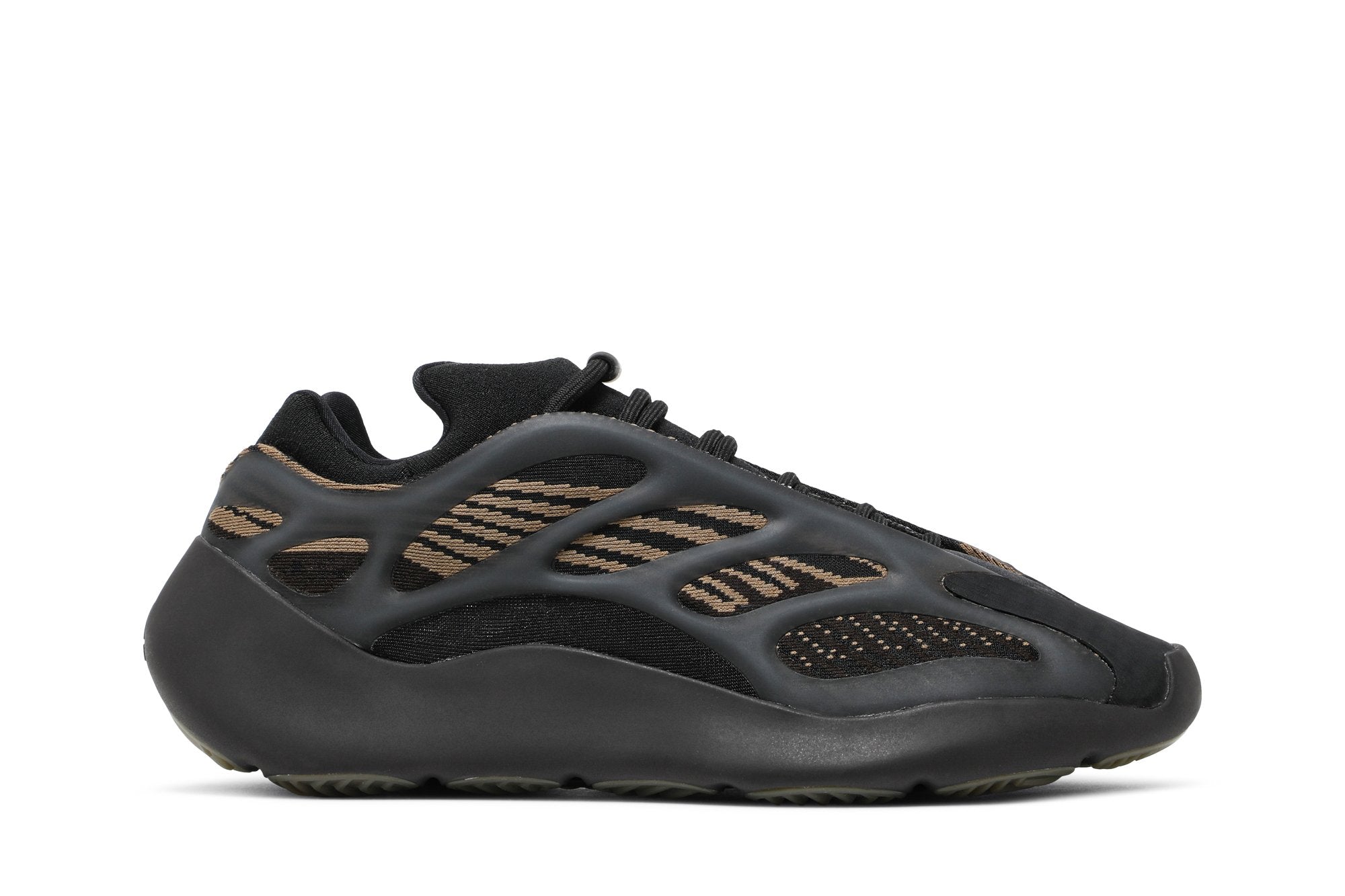 Yeezy 700 V3 &