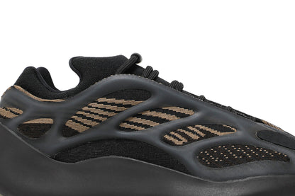 Yeezy 700 V3 &