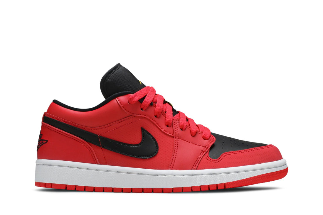 Wmns Air Jordan 1 Low &