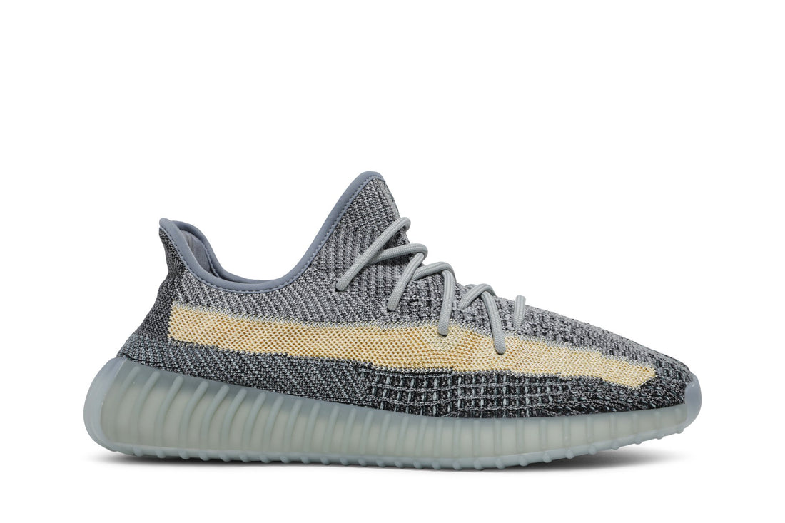 Yeezy Boost 350 V2 &