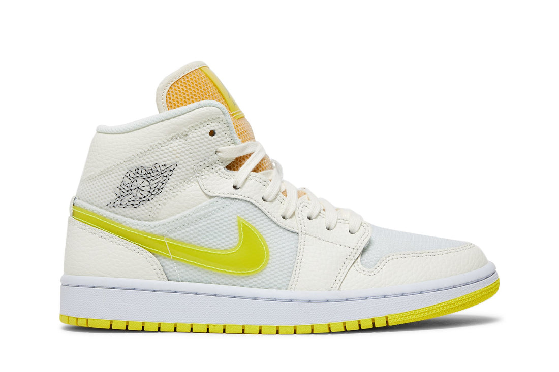 Wmns Air Jordan 1 Mid SE &