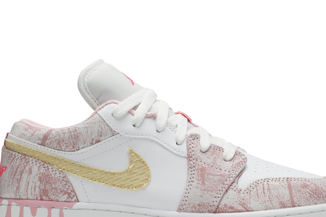 Air Jordan 1 Low GS &