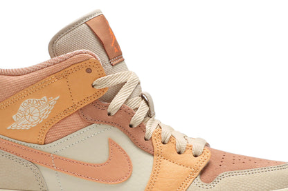 Wmns Air Jordan 1 Mid &