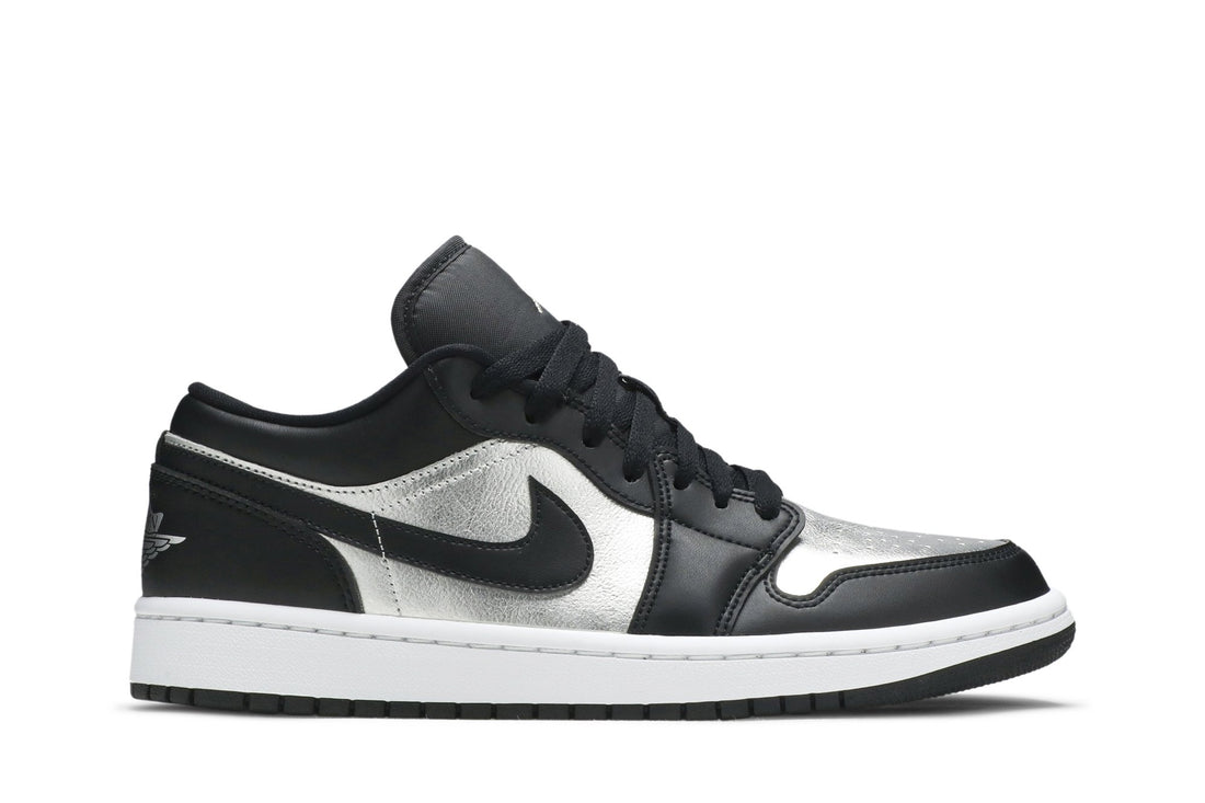 Wmns Air Jordan 1 Low SE &
