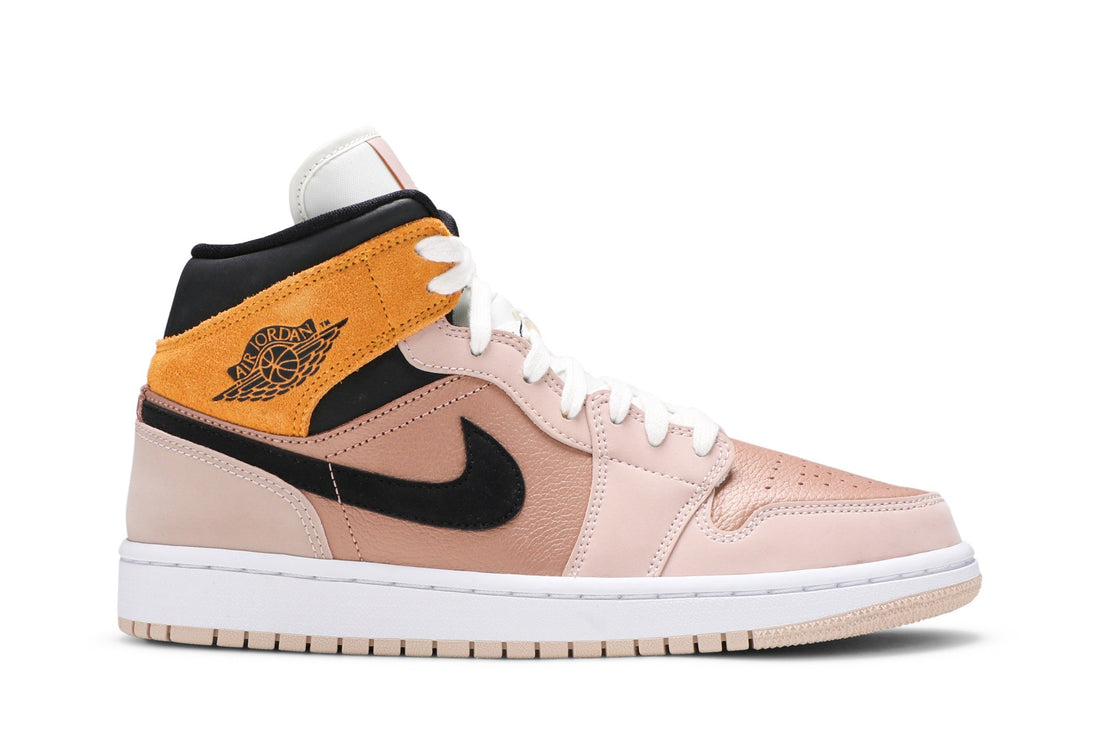 Wmns Air Jordan 1 Mid SE &