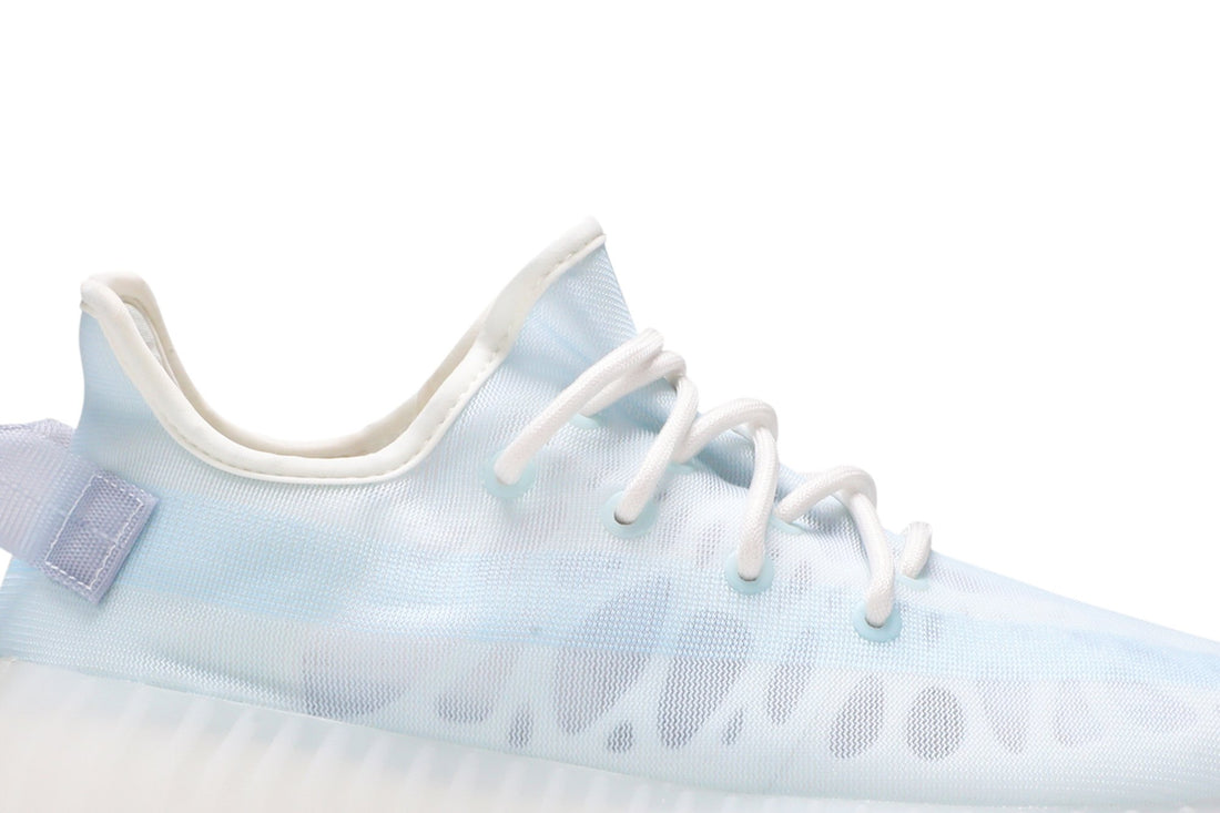 Yeezy Boost 350 V2 &