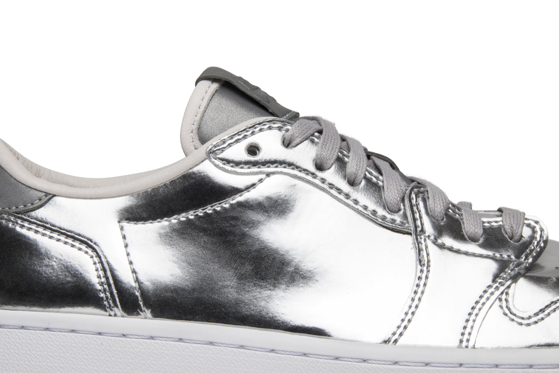 Air Jordan 1 Retro Low OG Pinnacle &