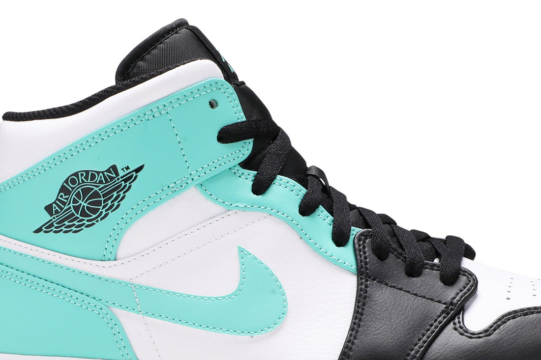 Air Jordan 1 Mid &