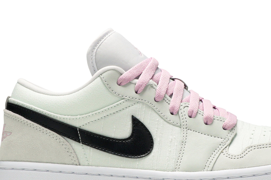 Wmns Air Jordan 1 Low SE &
