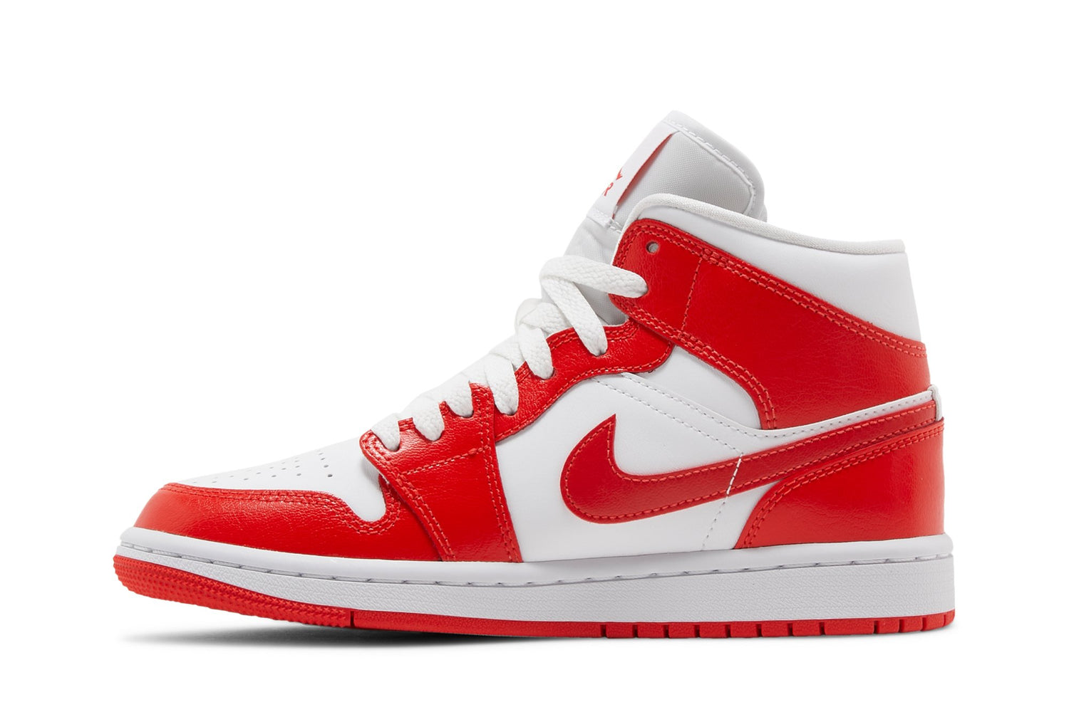 Wmns Air Jordan 1 Mid &