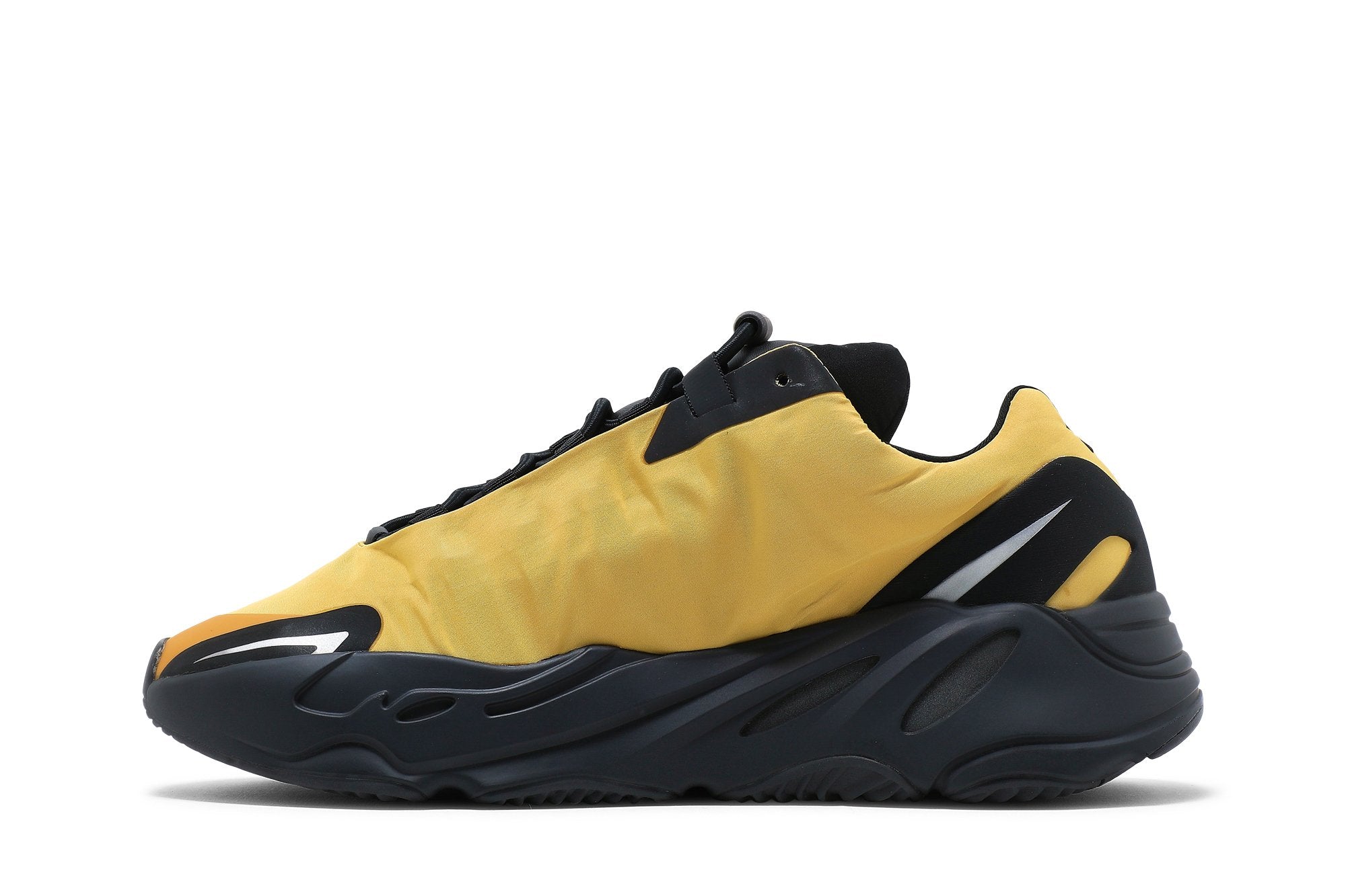 Yeezy Boost 700 MNVN &