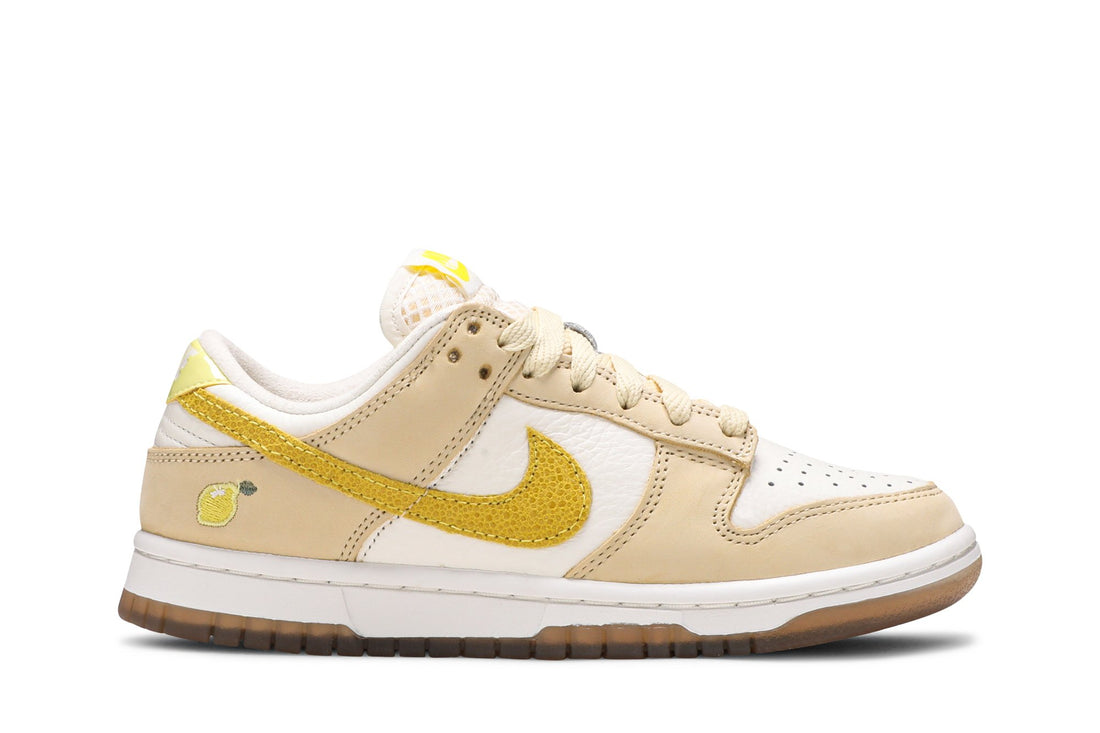 Wmns Dunk Low &