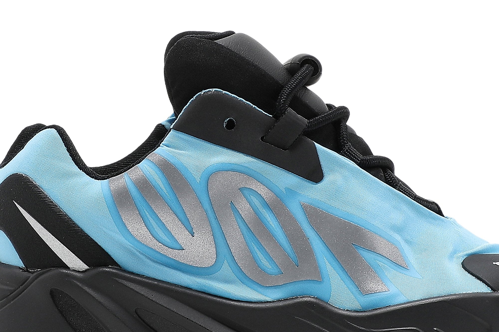 Yeezy Boost 700 MNVN Infant &