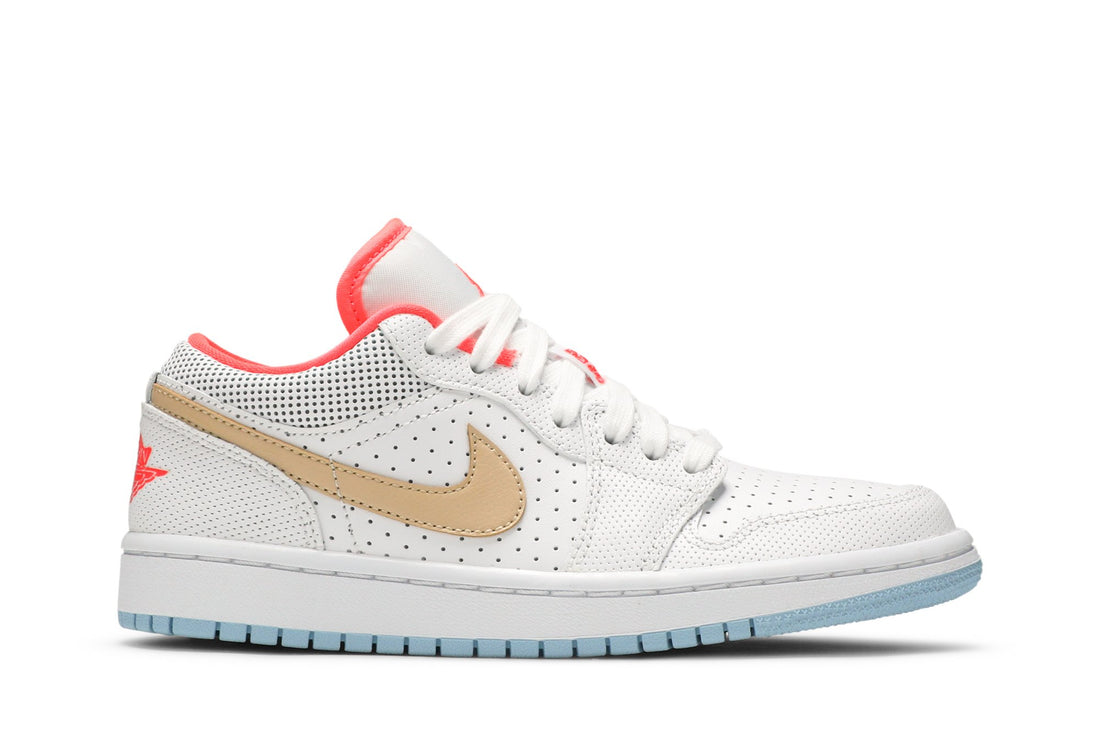 Wmns Air Jordan 1 Low SE &