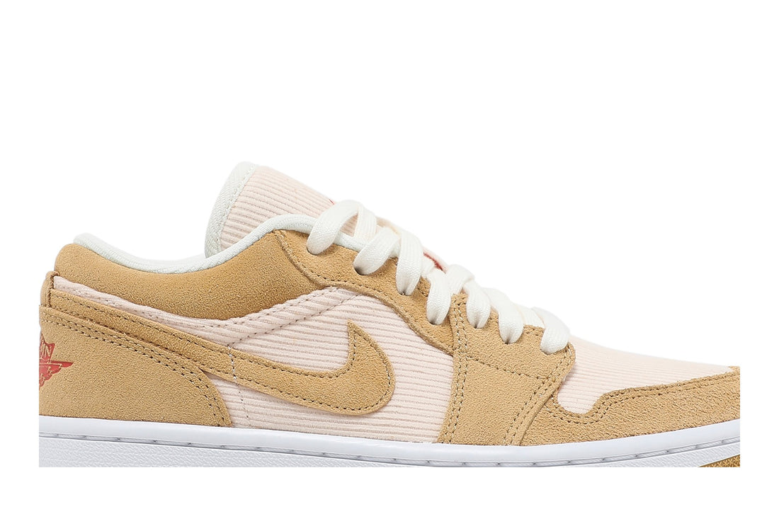 Wmns Air Jordan 1 Low SE &