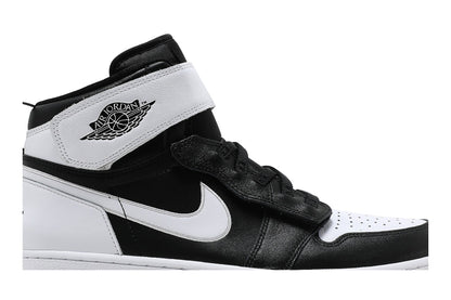 Air Jordan 1 High FlyEase &