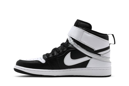 Air Jordan 1 High FlyEase &