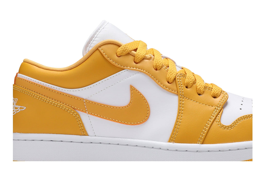 Air Jordan 1 Low &
